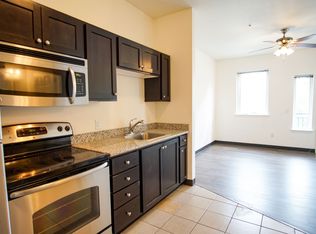 103 SW Meade St #25, Portland, OR 97201