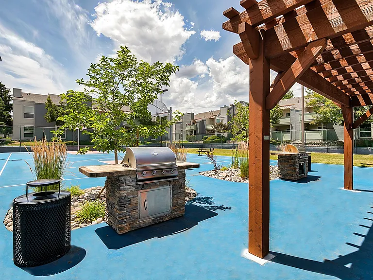 The Lodge at McCarran Ranch Apartment Homes — Photo 23