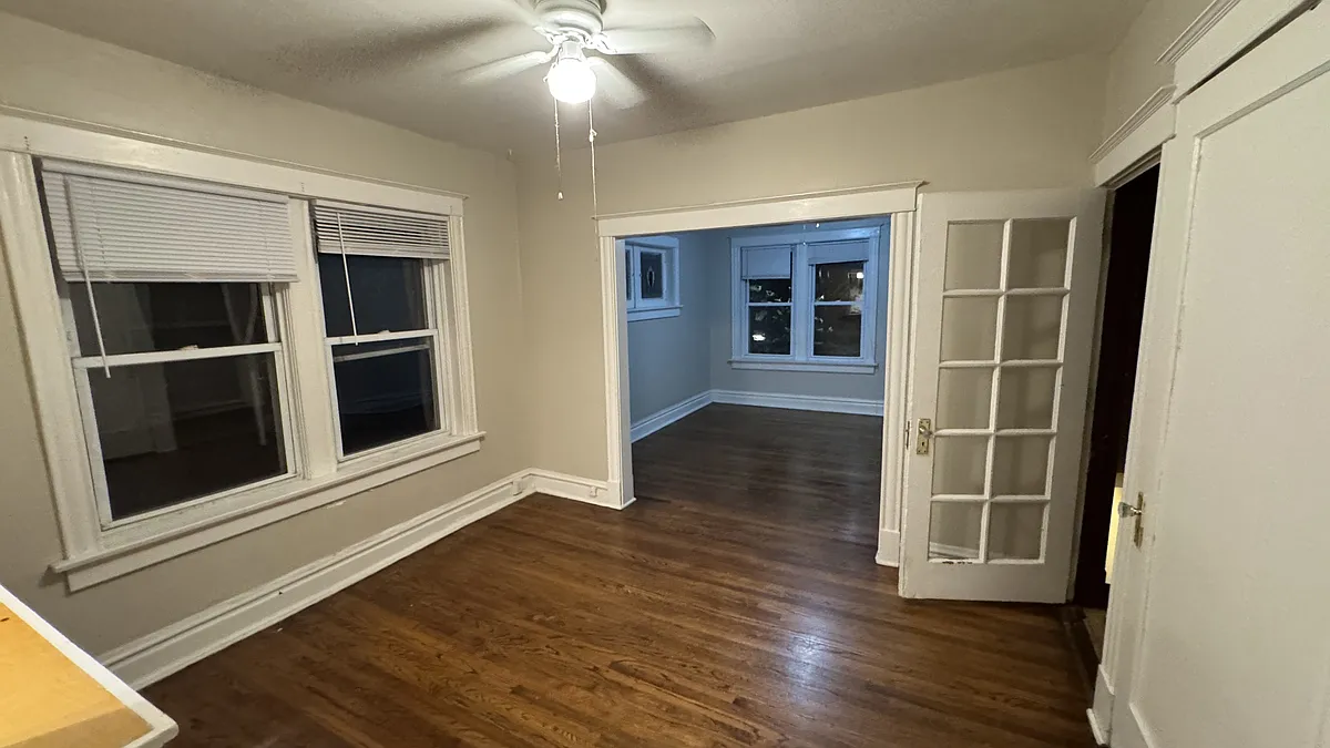 Building Photo - 2114 Portis Aveapt #A