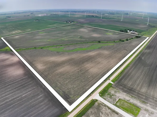 W Ave, Grand Junction, IA 50107