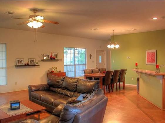 3rd image of 138 Deep Woods Ct