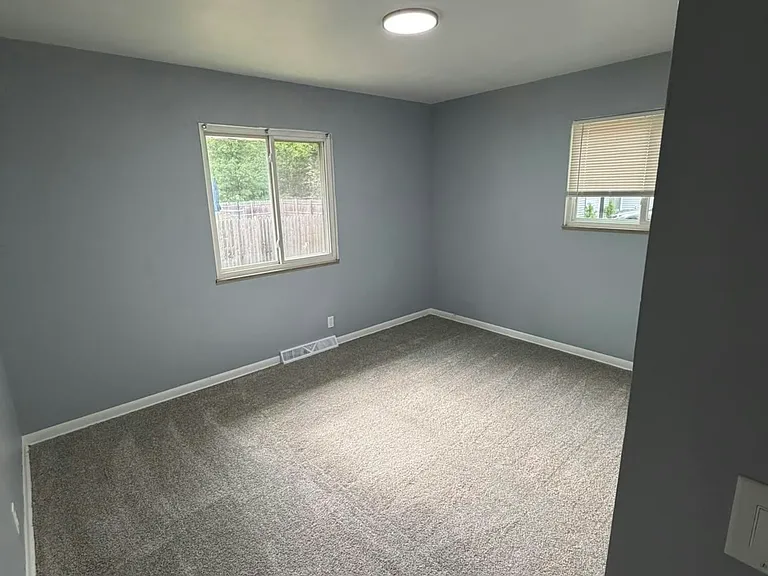 5013 Silica Dr — Photo 13