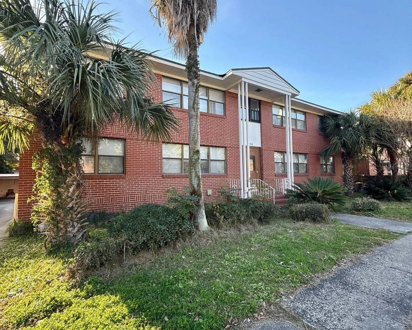 Great affordable apartment in St. Nicholas! — Photo 1