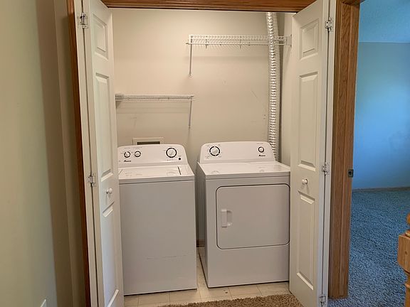 5th image of 1215 S 52nd St Unit 1007