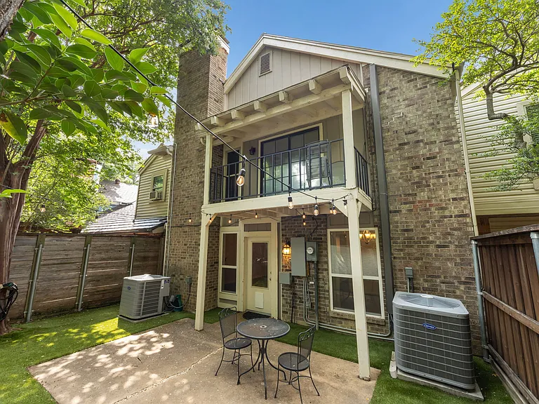 2908 Clear Springs Dr — Photo 25
