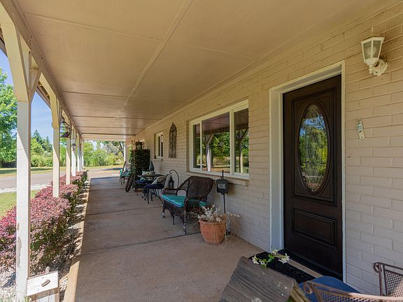 4th image of 17270 Flowers Ln