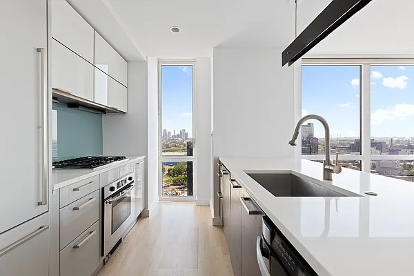 Rented by Compass | media 18