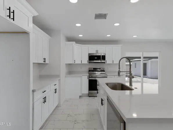 9113 E PRINCESS Drive, Mesa, AZ 85207