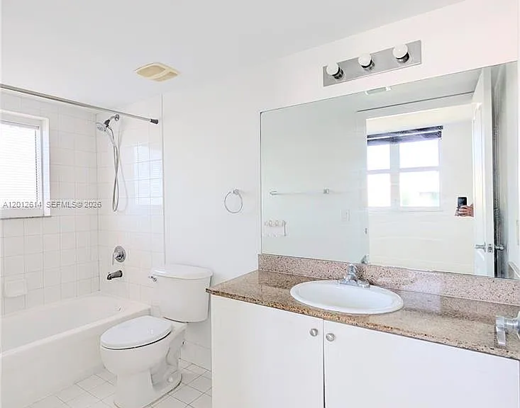 60 NW 37th Ave #1208 — Photo 13