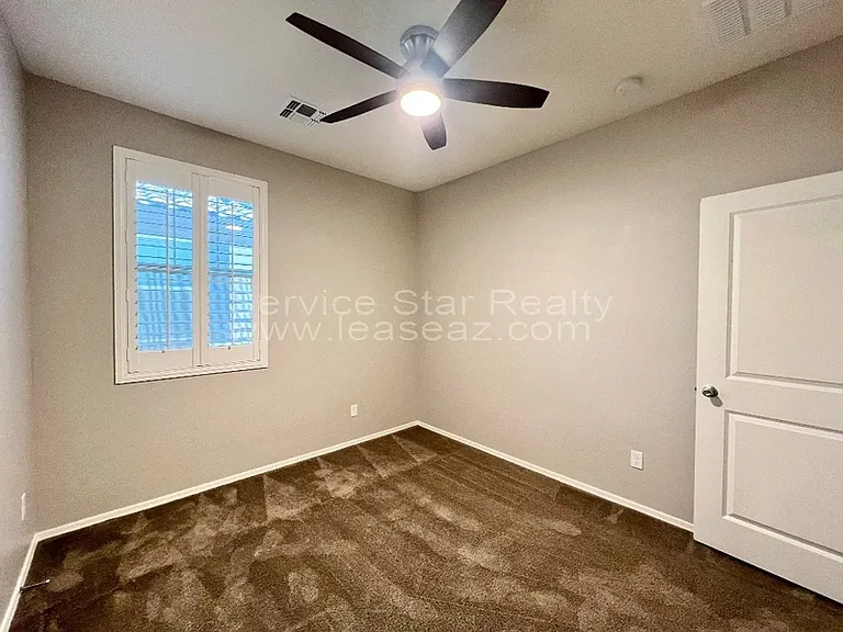 1289 N 166th Ave — Photo 7