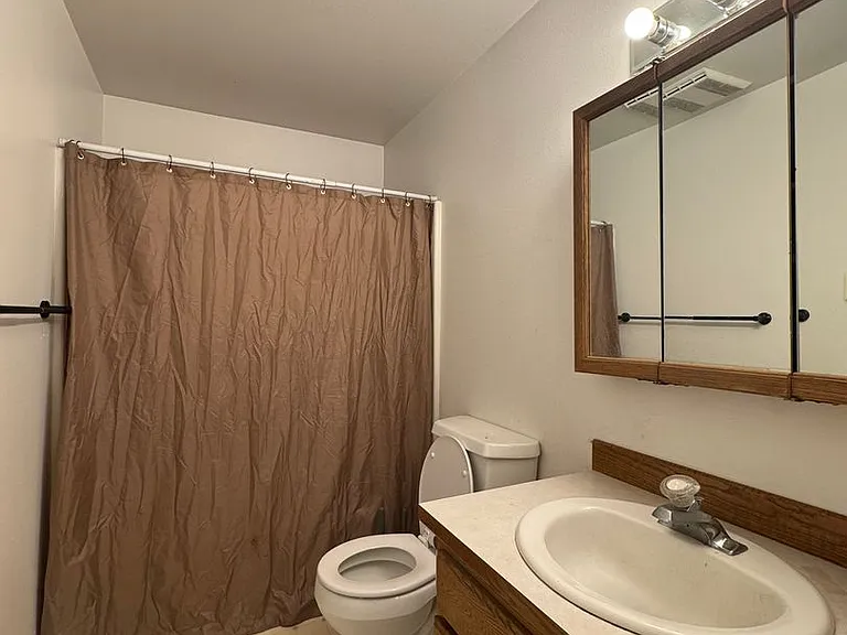 903 E White Birch Ave — Photo 6