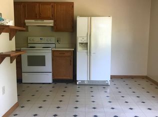 363 Main St #R, Durham, CT 06422