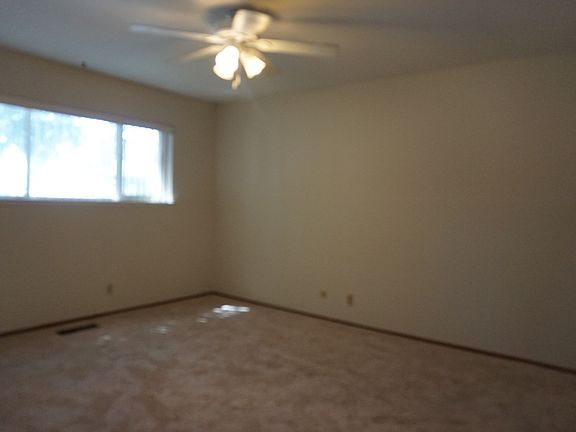 3rd image of 2295 Anna Dr APT 5