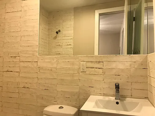 Rented by Premier Metro Realty Corp | media 24