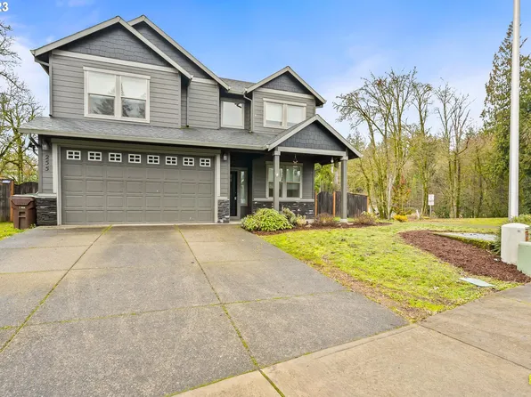 255 Madrona Ct, Saint Helens, OR 97051