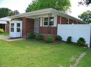 1612 Linden Ave, Chesapeake, VA 23325