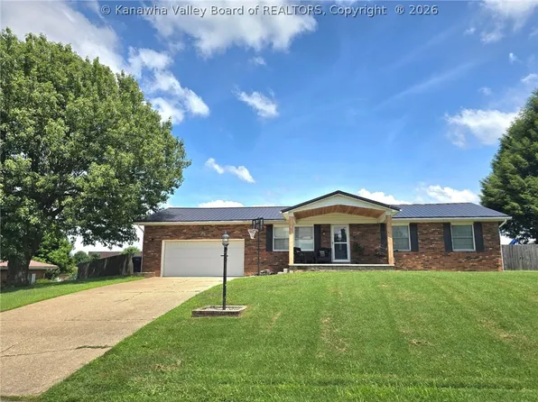 50 Carney Dr, Millwood, WV 25262