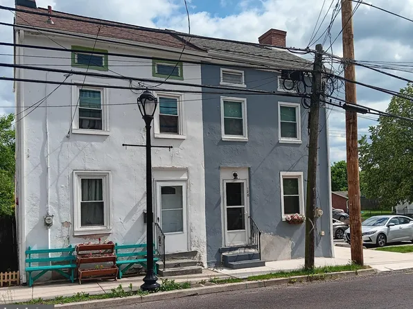 128 High St, Phoenixville, PA 19460