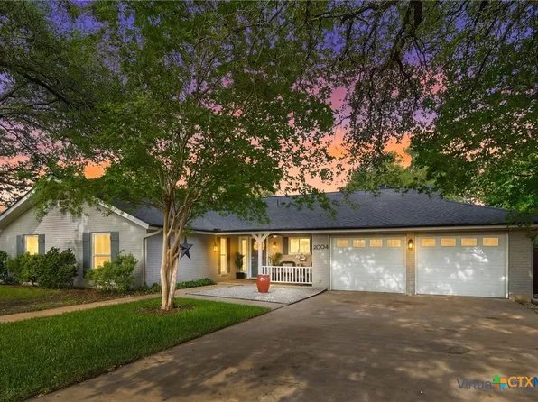 2004 Creekview Dr, Round Rock, TX 78681