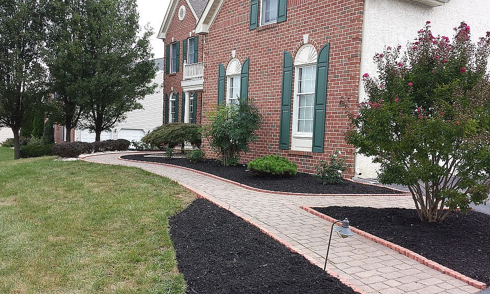 2nd image of 15 Amberfield Ln