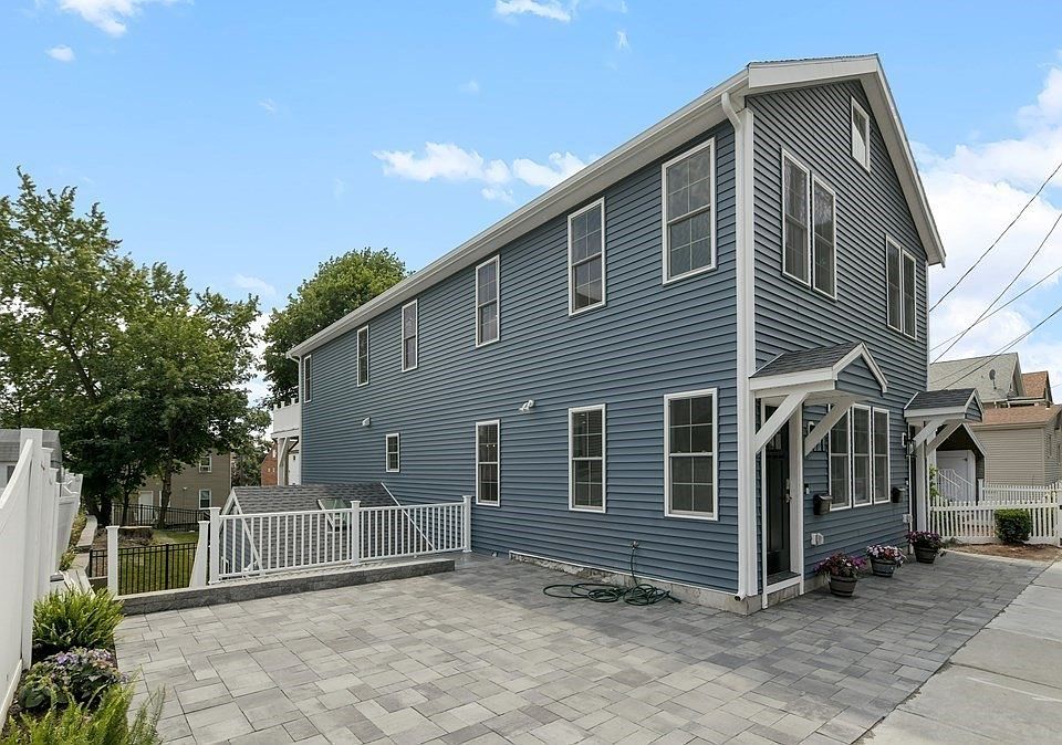 25 Locust St 2, Winthrop, MA 02152 MLS 73125538 Zillow