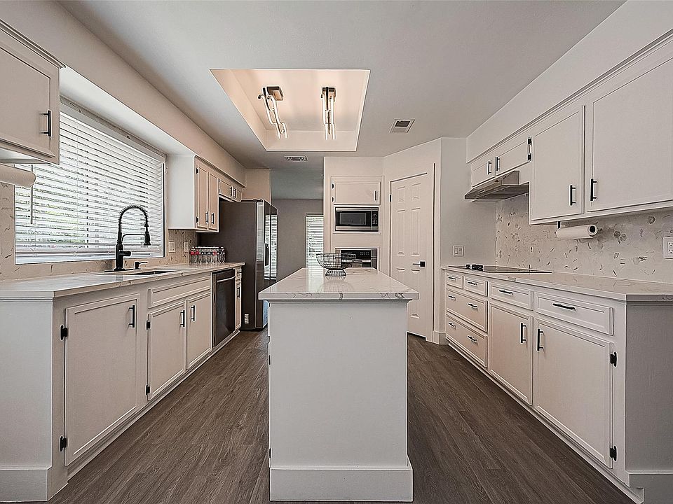 1st image of 3511 Coltwood Dr