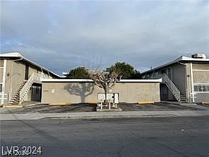 4th image of 304 Orland St APT 39