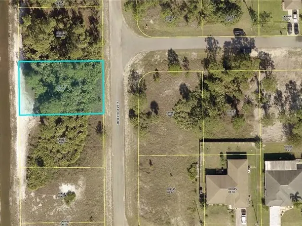 942 MERITO AVE S, LEHIGH ACRES, FL 33974