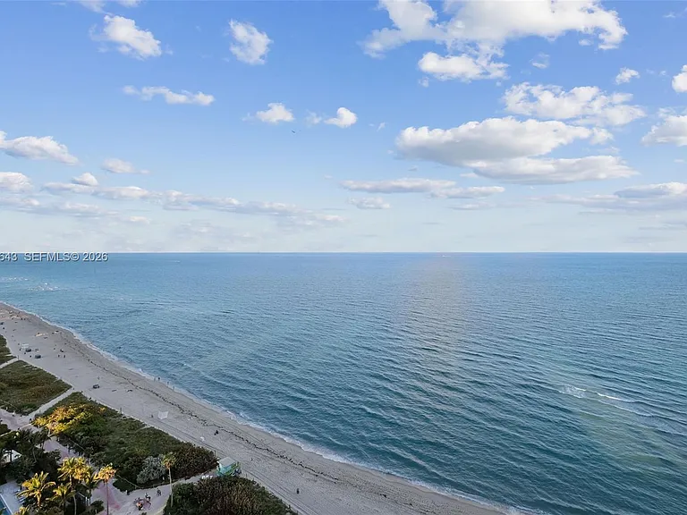 6899 Collins Ave #2208 — Photo 24