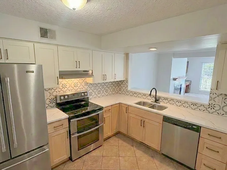 6632 Trapside Pl — Photo 5