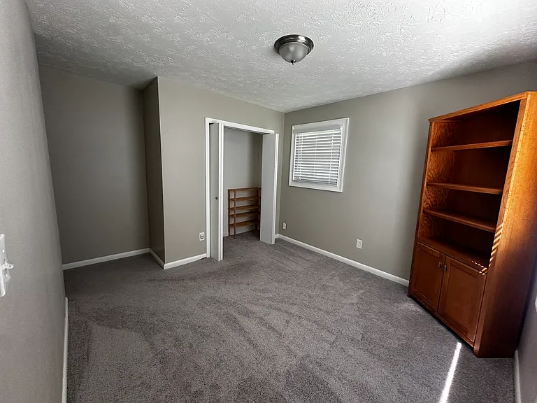 616 Village Lane Dr SW — Photo 9