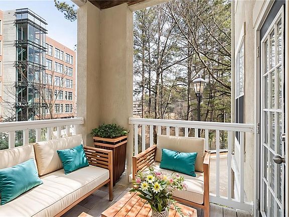 5th image of 4102 Westchester Rdg NE