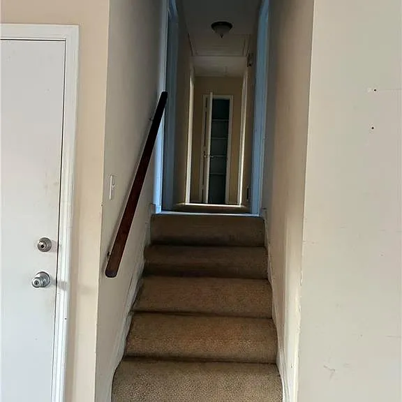 3253 Deshong Dr — Photo 7