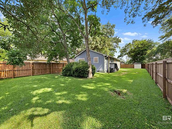 2nd image of 26010 Hunter Ln