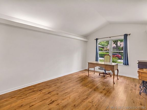 4th image of 6711 E 60th St