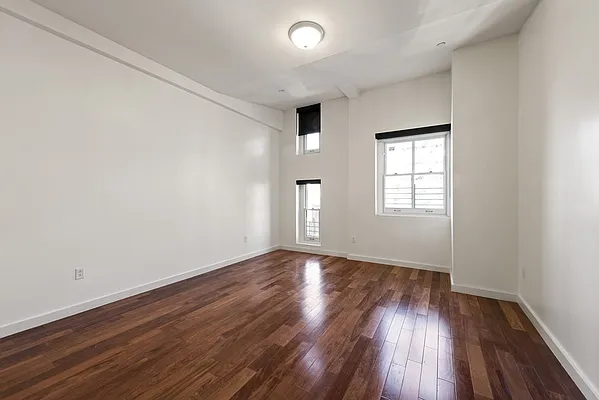 Rented by Daizy Realty | media 10