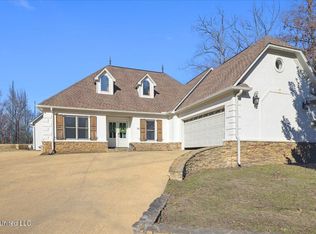 20 Hagen Cv, Holly Springs, MS 38635
