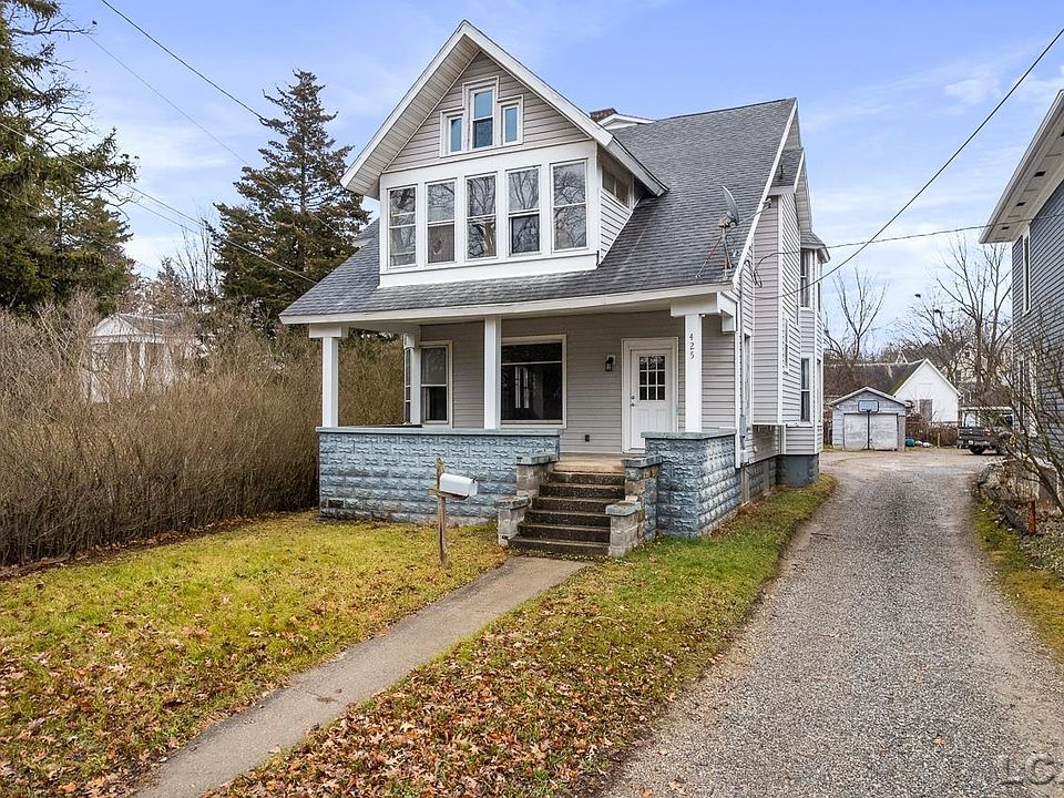 425 S Main St, Adrian, MI 49221 | Zillow