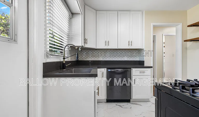 455 Smith Ave — Photo 9