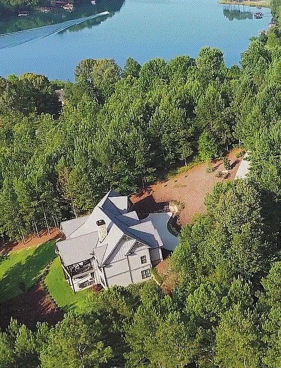 1st image of 219 Long Ridge Rd
