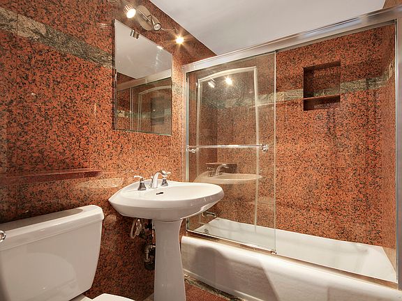 5th image of 220 E 57th St APT 17C