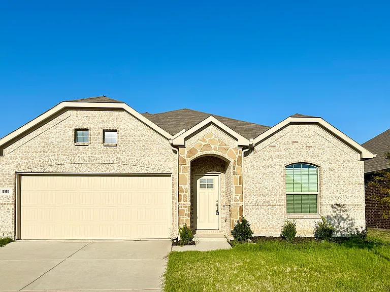5119 Winterberry Dr — Photo 1