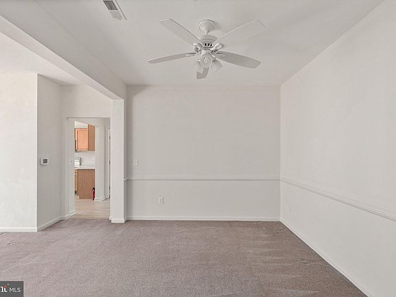 5th image of 205 Kings Crossing Cir APT 2A