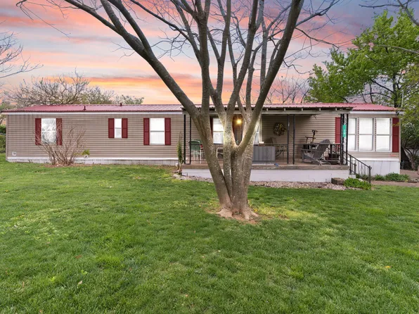 30 McDowell Rd, Nicholasville, KY 40356