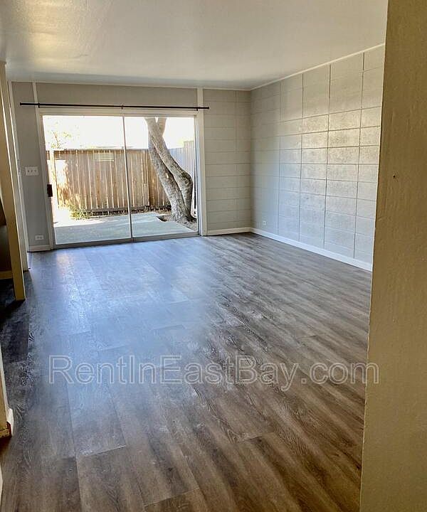 1st image of 27500 Tampa Ave #Avenue86