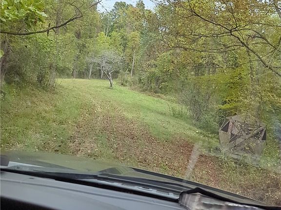 5th image of 3948 Long Ridge Rd