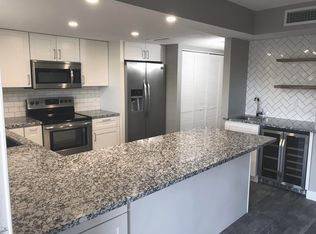 8325 E McDonald Dr, Scottsdale, AZ 85250