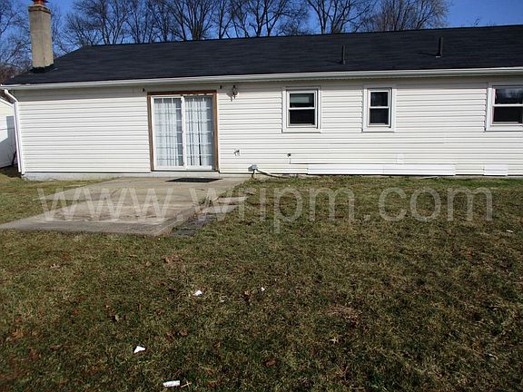 3rd image of 30 Central Ave