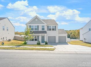 320 Travelers Ln, Clover, SC 29710