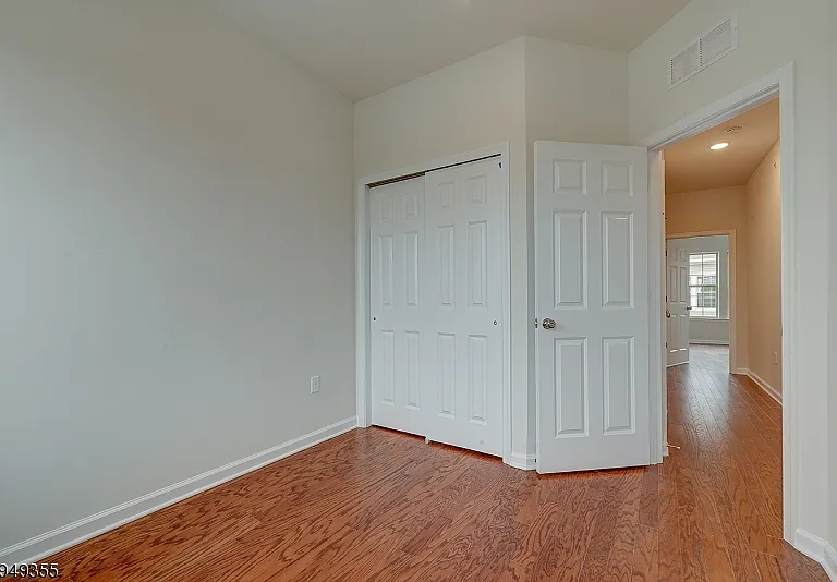 15 Braeburn Ct — Photo 10